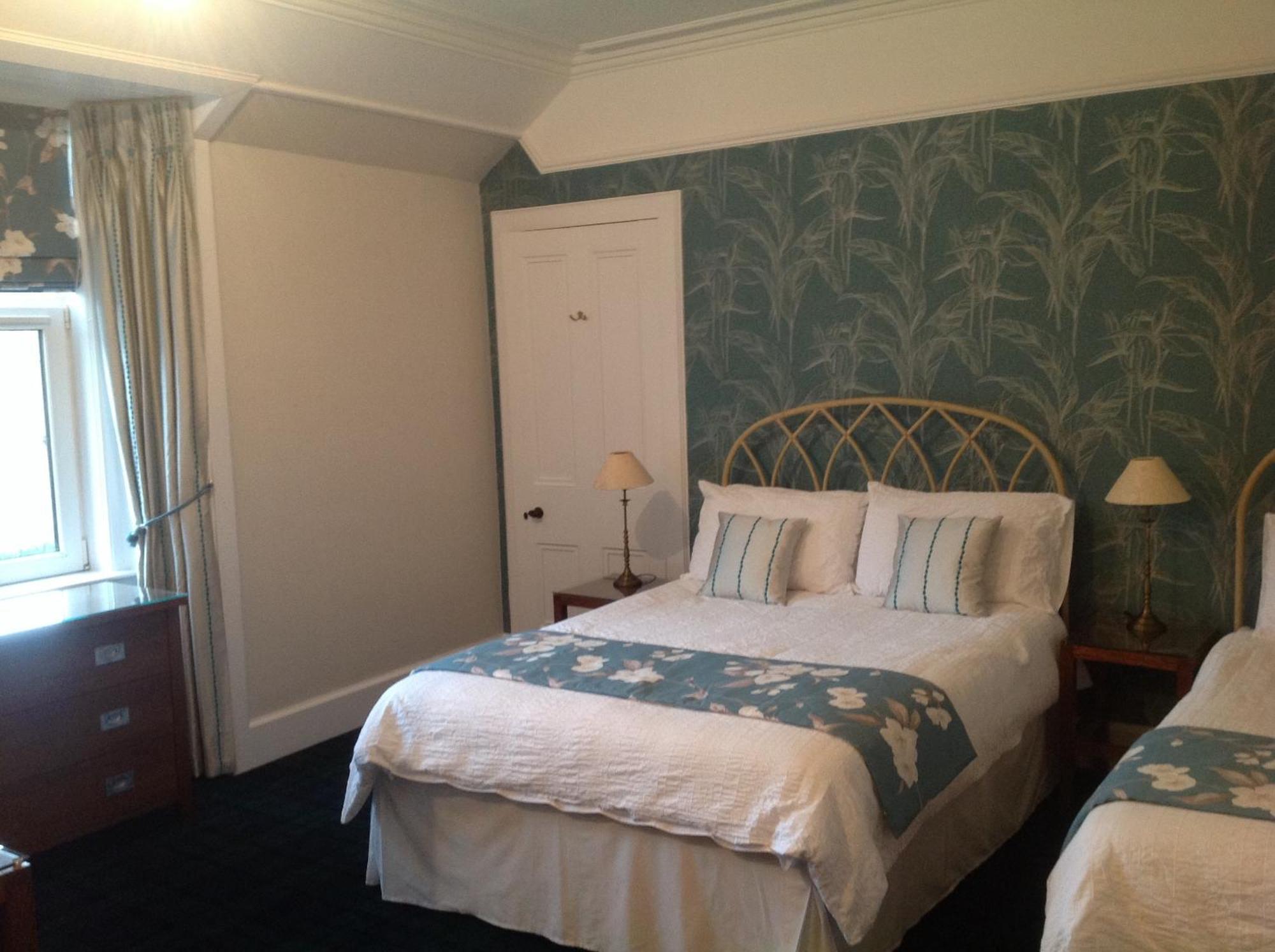 Moraydale Guest House Elgin Ruang foto